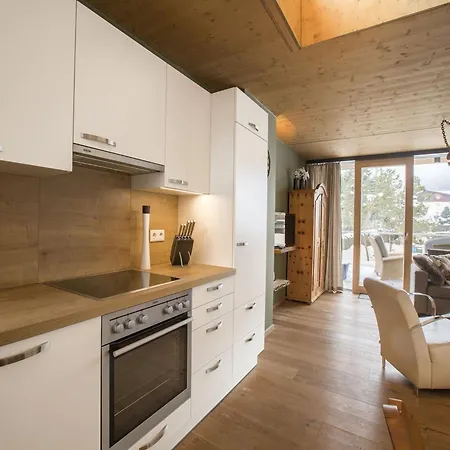 Modern With Balcony And Access To Sauna *