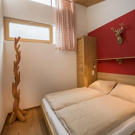 Modern With Balcony And Access To Sauna Apartment